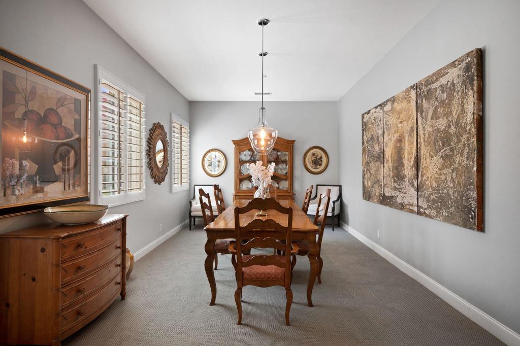 Escala - Residential