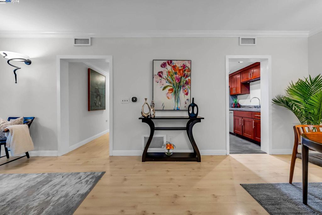 CLEVELAND HEIGHTS - Residential