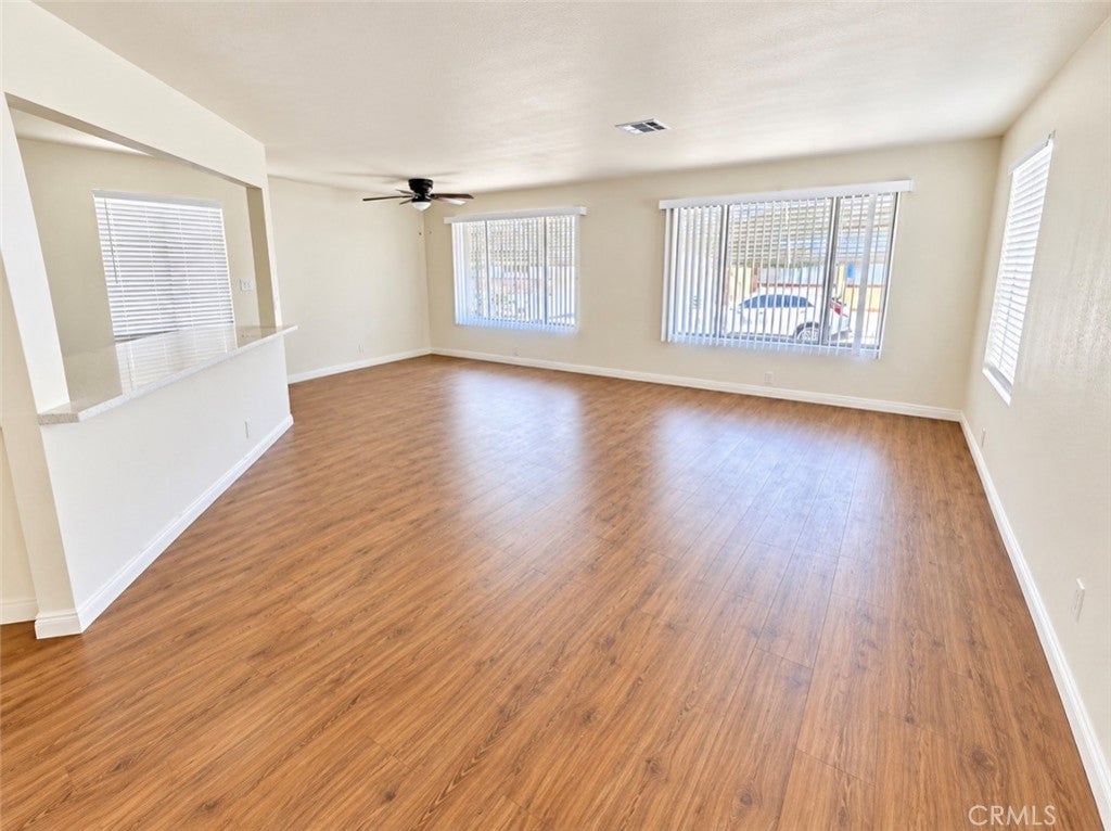 725 W Thornton Ave 105