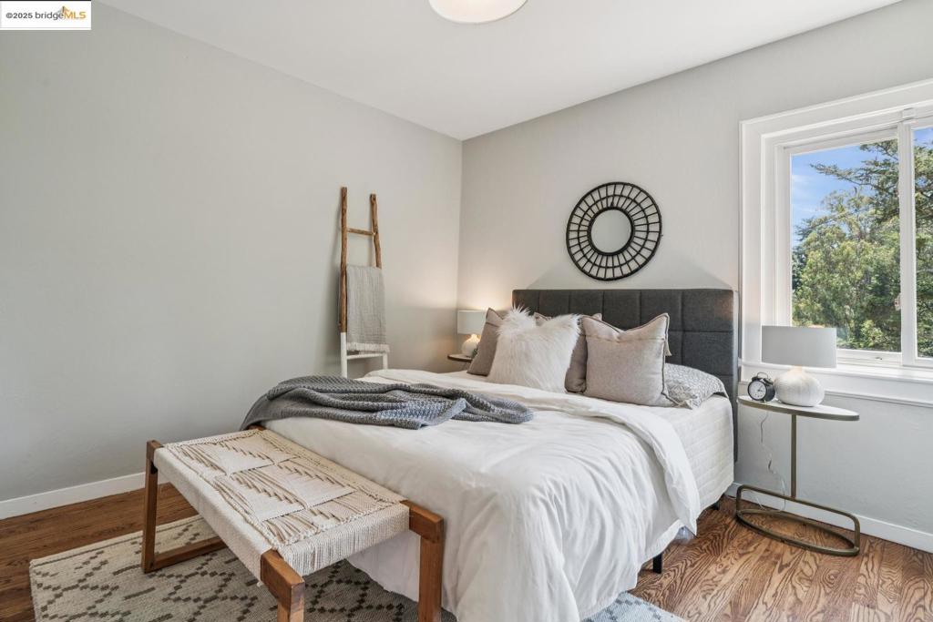 MONTCLAIR - Residential