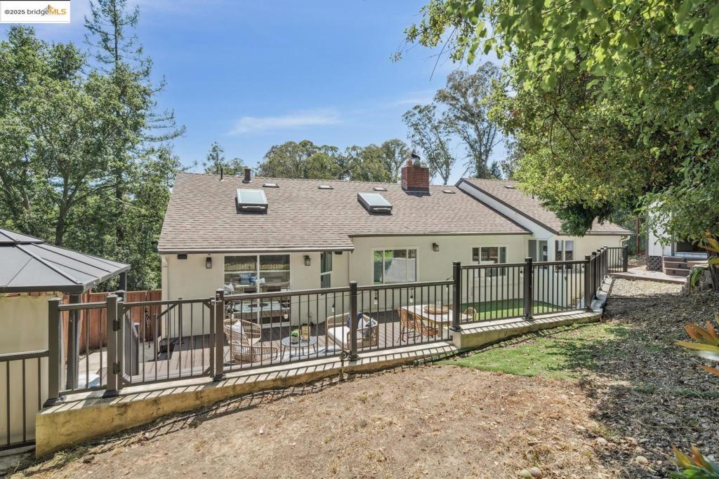 MONTCLAIR - Residential