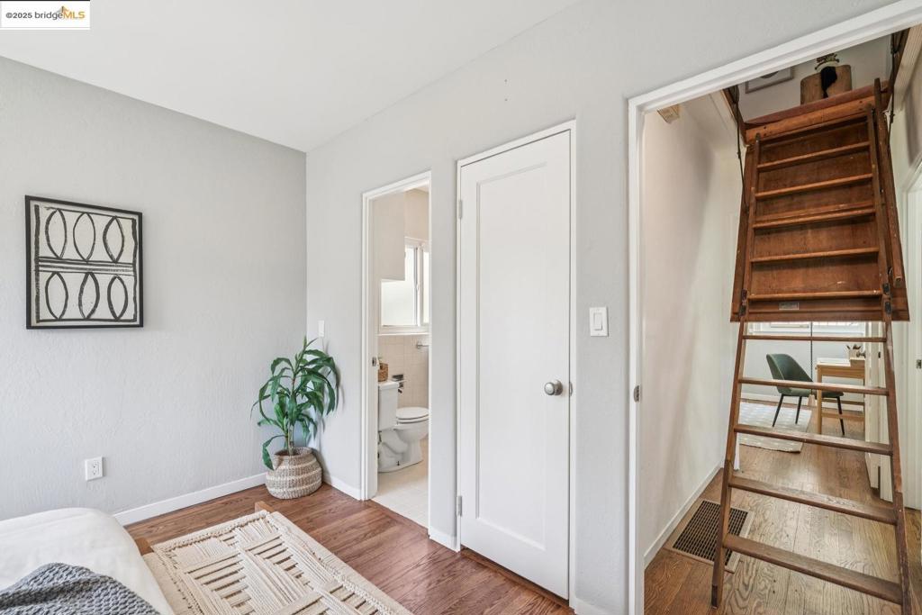 MONTCLAIR - Residential