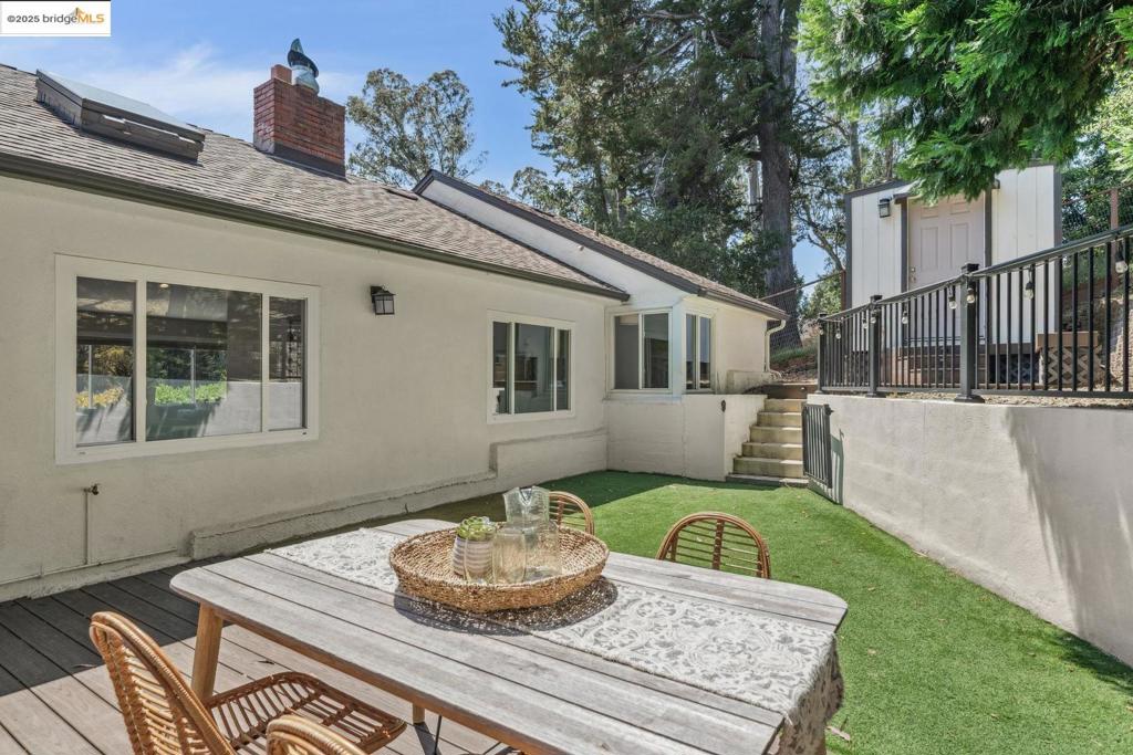 MONTCLAIR - Residential