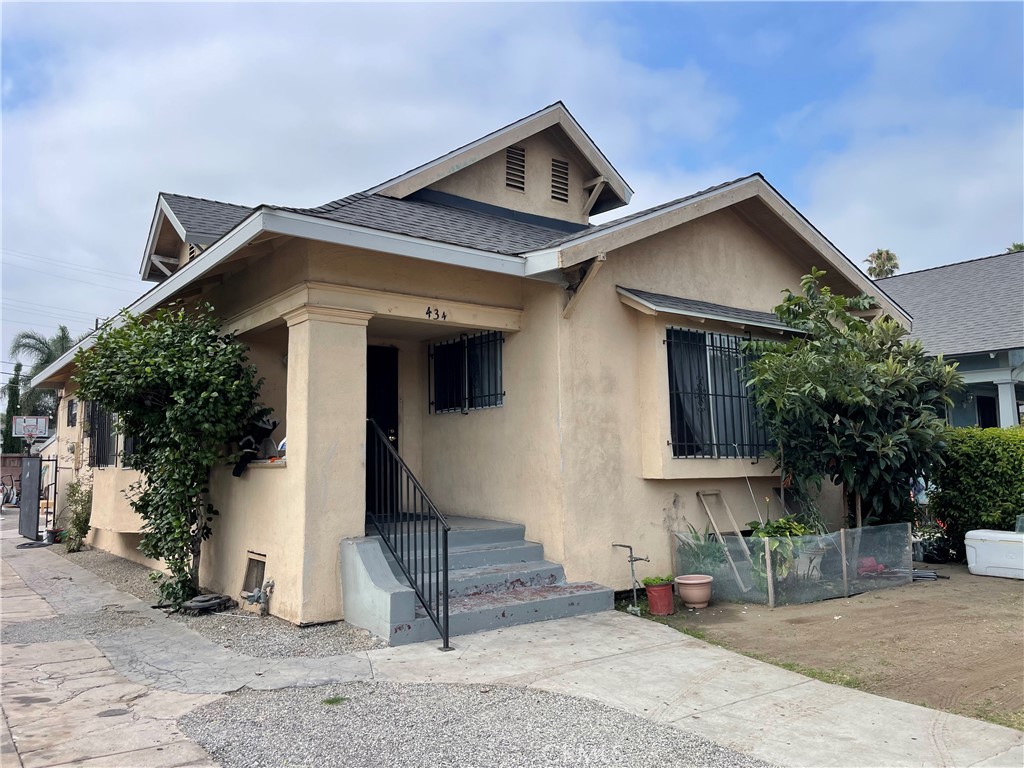 Centrally located single family home with detached 1 car garage! Three spacious bedrooms, two bathrooms. Long driveway with ample parking for multiple cars. Has potential for ADU addition... Home is in close proximity to shopping, freeway & schools. Newer roof!