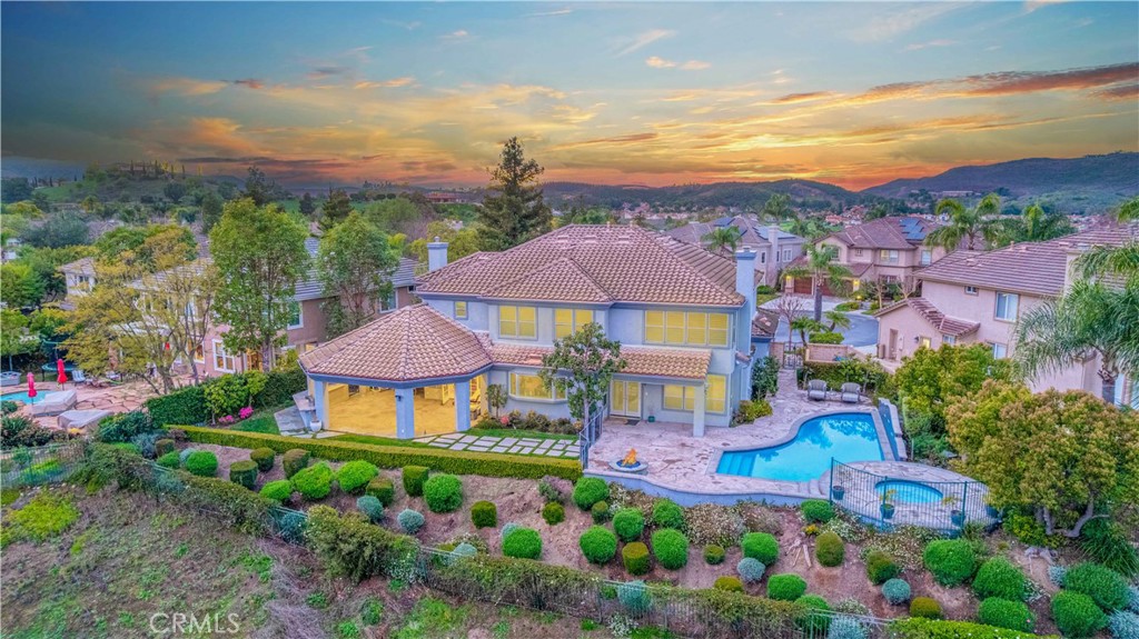 260 Heath Meadow Court