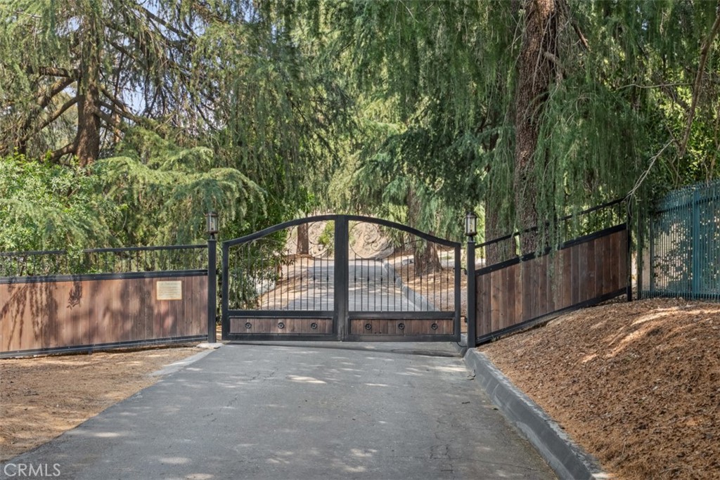 11707 Pendleton Road