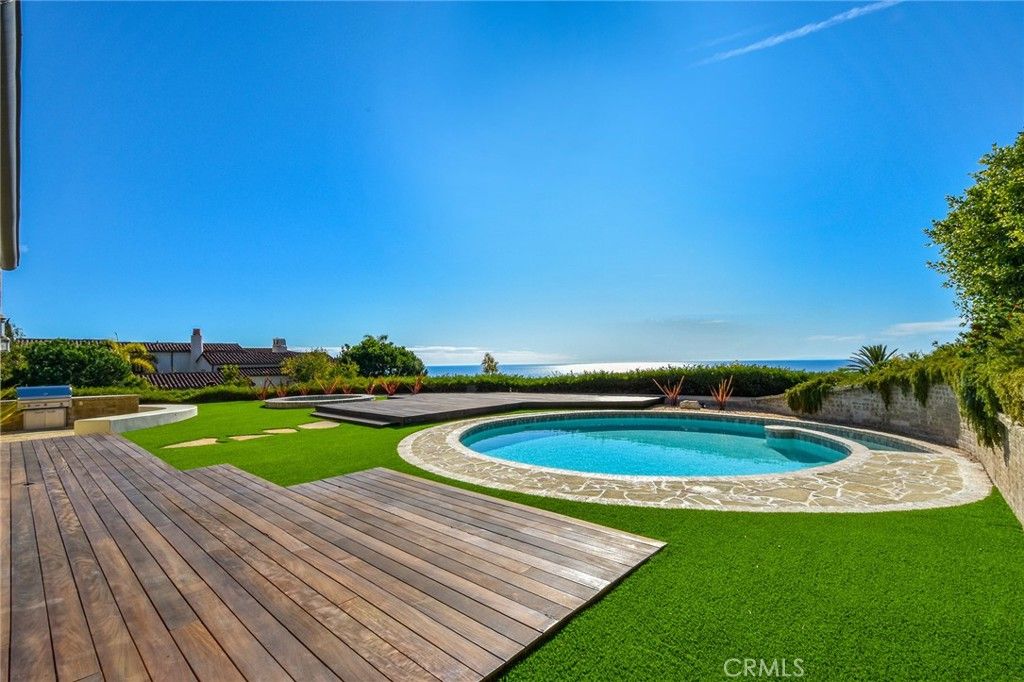 Photo of 64 Archipelago Drive, Newport Coast, CA 92657 (MLS # NP26052148)