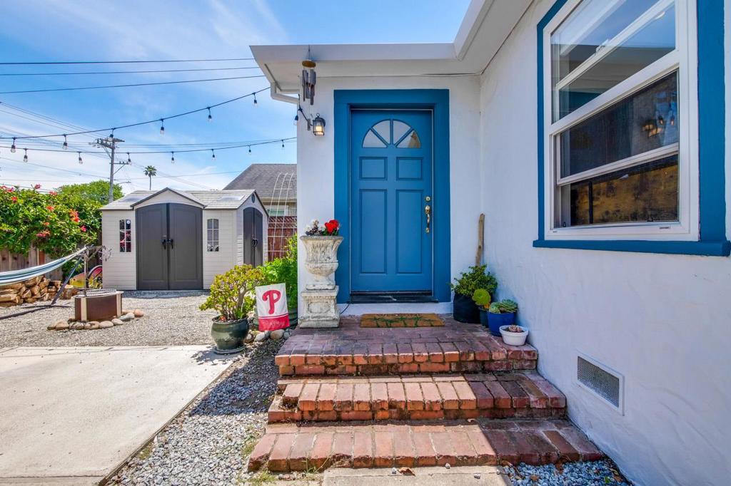 1505 17th Avenue