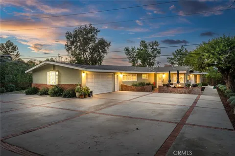 24417 Lawton Ave, Loma Linda, CA 92354 - MLS#: IG26004971