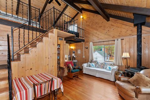 Photo of 102 E Country Club Boulevard, Big Bear, CA 92314 (MLS # 219130445DA)