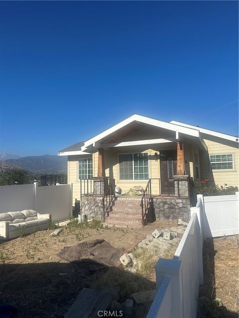 Photo of 307 W Gladstone ST, San Dimas, CA 91773 (MLS # CV26136070)