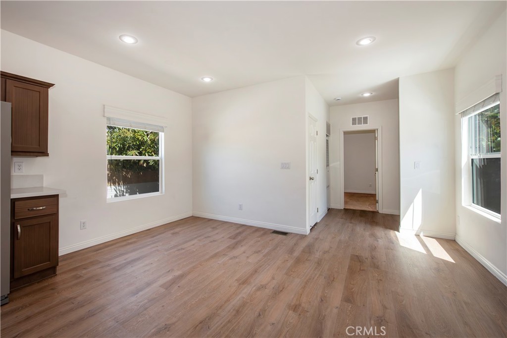 520 Pine Avenue 65