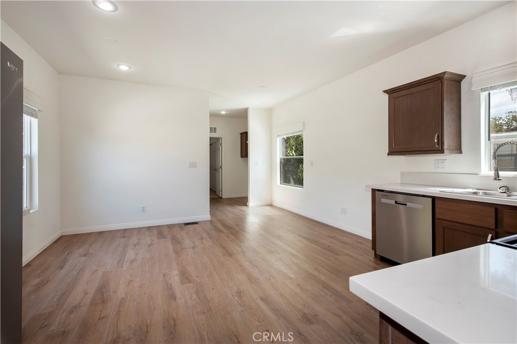 520 Pine Avenue 65