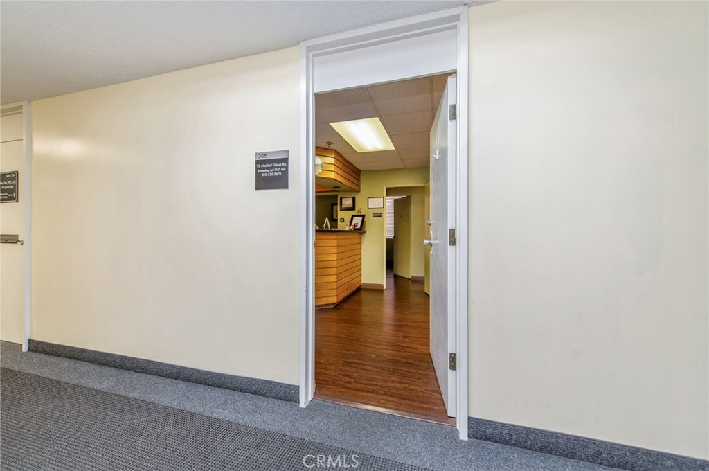 4305 Torrance Boulevard 306