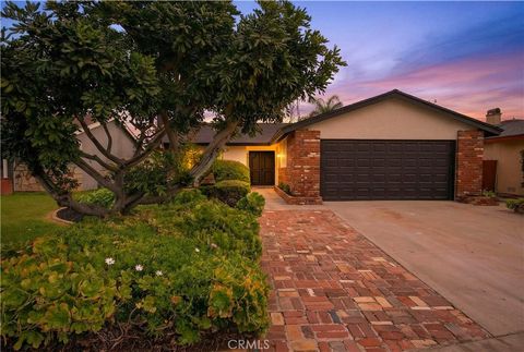 Photo of 13822 Olive Street, Westminster, CA 92683 (MLS # TR26015894)
