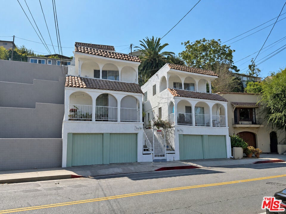 722 Echo Park Avenue