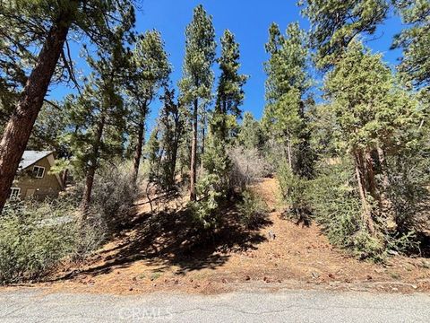 Photo of 0 E Rainbow Boulevard, Big Bear City, CA 92314 (MLS # IG26058503)