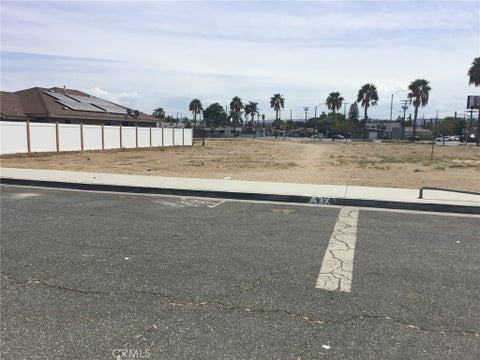 Photo of 0 Bushnell Avenue, Riverside, CA 92505 (MLS # IV26200819)