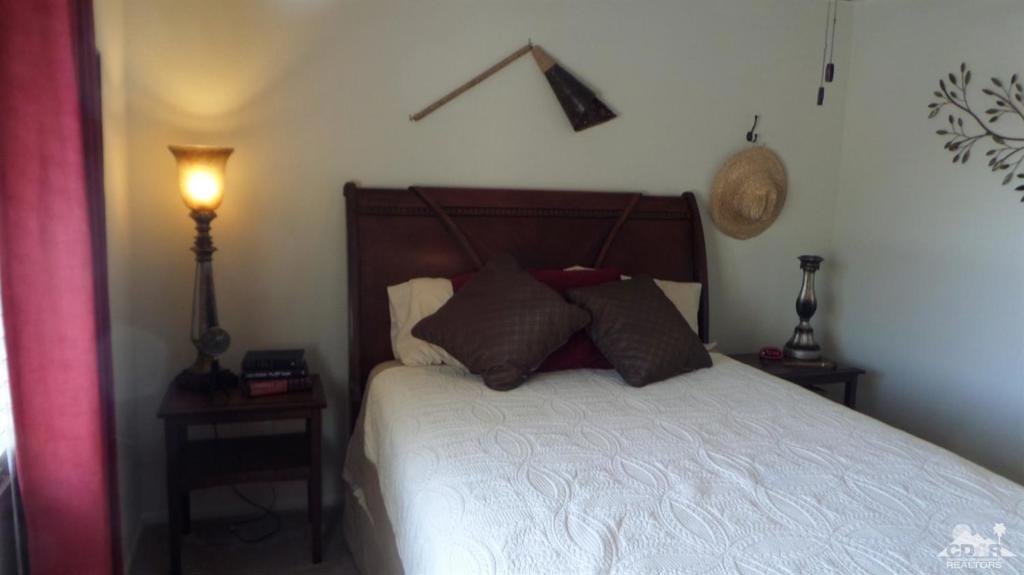 Cathedral Springs - Residential