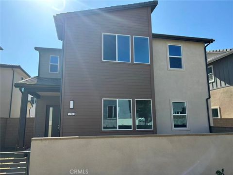 Photo of 257 Shoveler, Irvine, CA 92618 (MLS # OC25229883) Photo of 257 Shoveler, Irvine, CA 92618 (MLS # OC25229883)