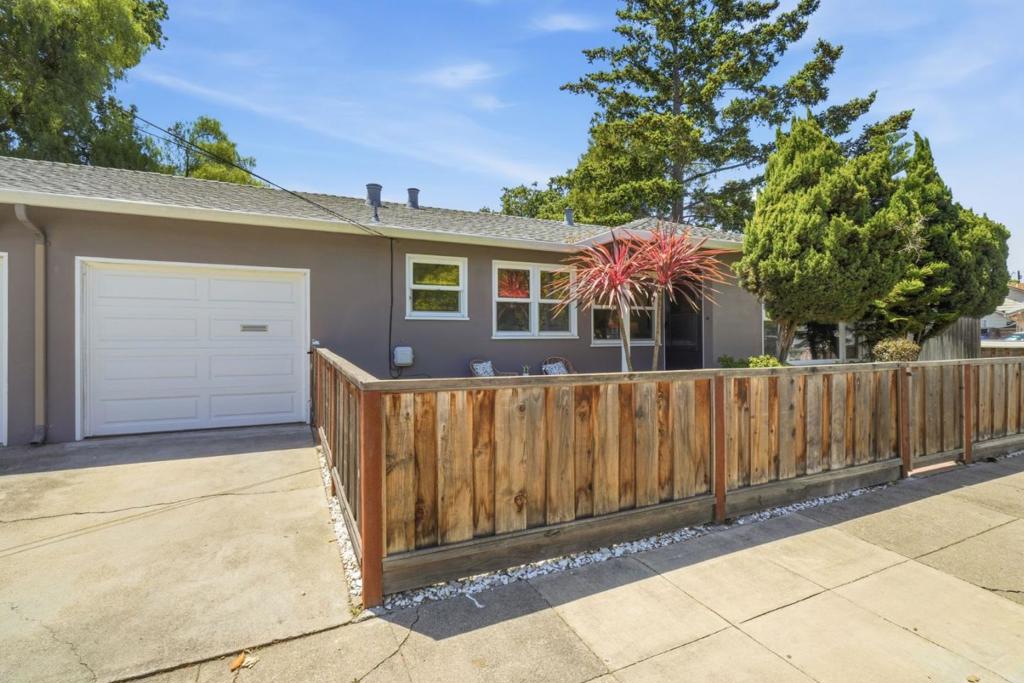 1104 Ebener Street