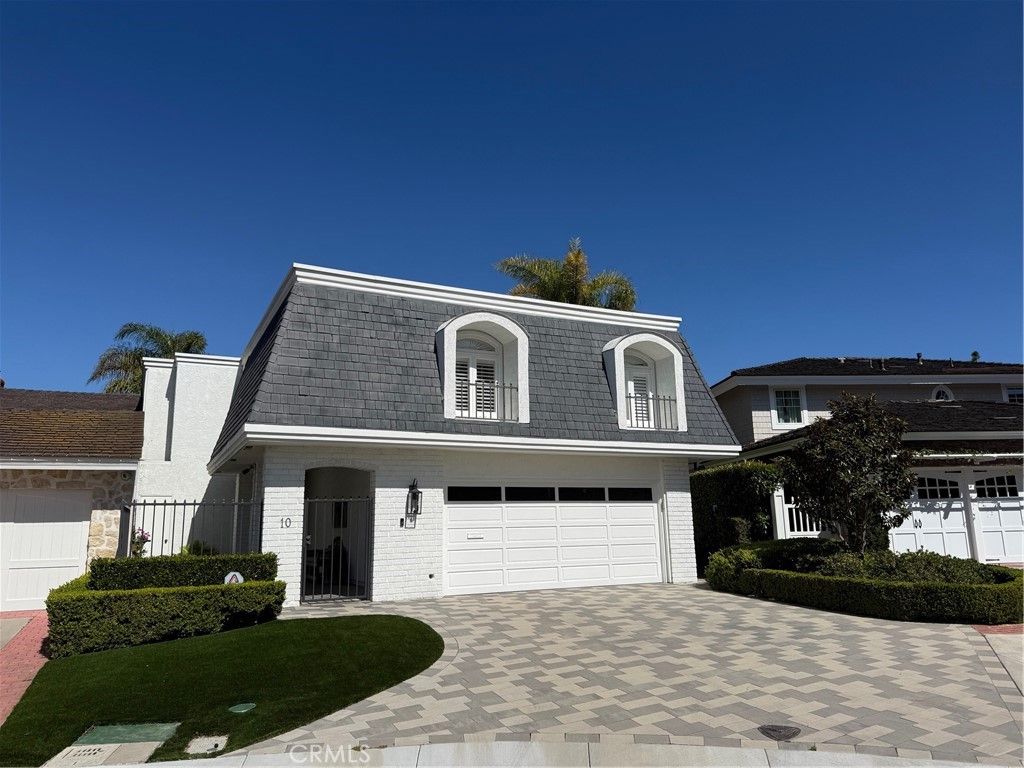 Photo of 10 Rue Grand Ducal, Newport Beach, CA 92660 (MLS # NP26080275)