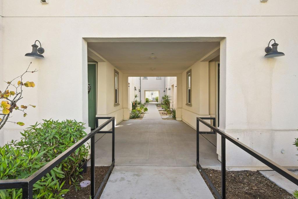 5381 Calle Rockfish 63