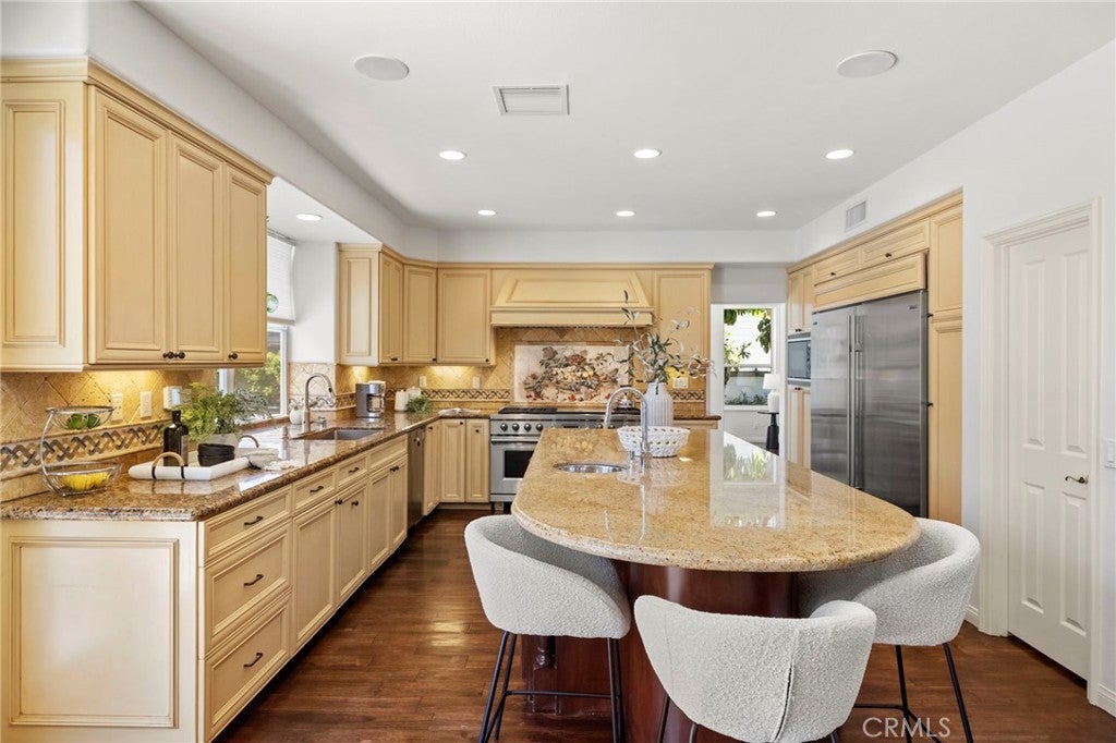 14 Pembroke Ln, Laguna Niguel CA 92677 - Photo 11