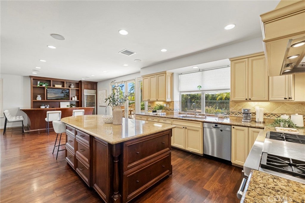 14 Pembroke Ln, Laguna Niguel CA 92677 - Photo 9