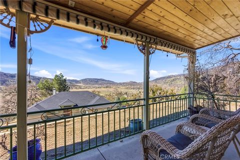 Tiny photo for 27100 Barkes Way, Tehachapi, CA 93561 (MLS # OC26049256)