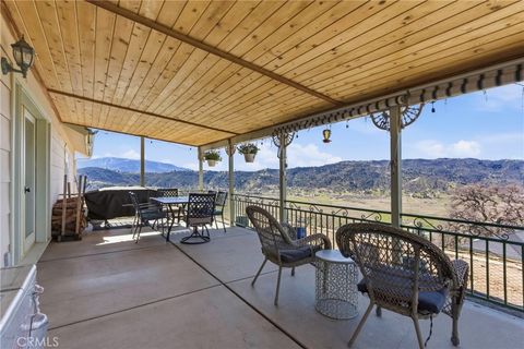 Tiny photo for 27100 Barkes Way, Tehachapi, CA 93561 (MLS # OC26049256)