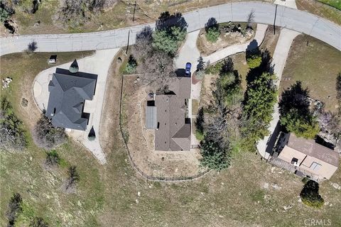 Tiny photo for 27100 Barkes Way, Tehachapi, CA 93561 (MLS # OC26049256)