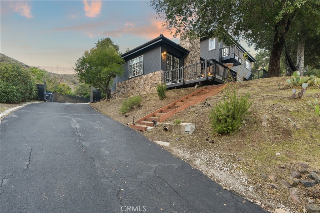2514 Sierra Creek