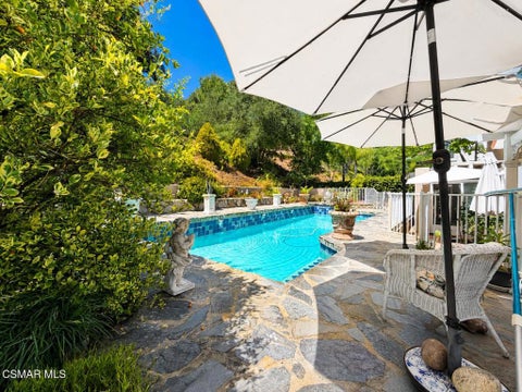 Tiny photo for 827 Pleasant Dale Place, Westlake Village, CA 91362 (MLS # 226004621)