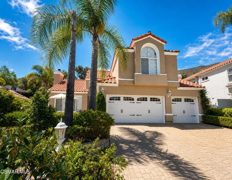 Photo of 827 Pleasant Dale Place, Westlake Village, CA 91362 (MLS # 226004621)