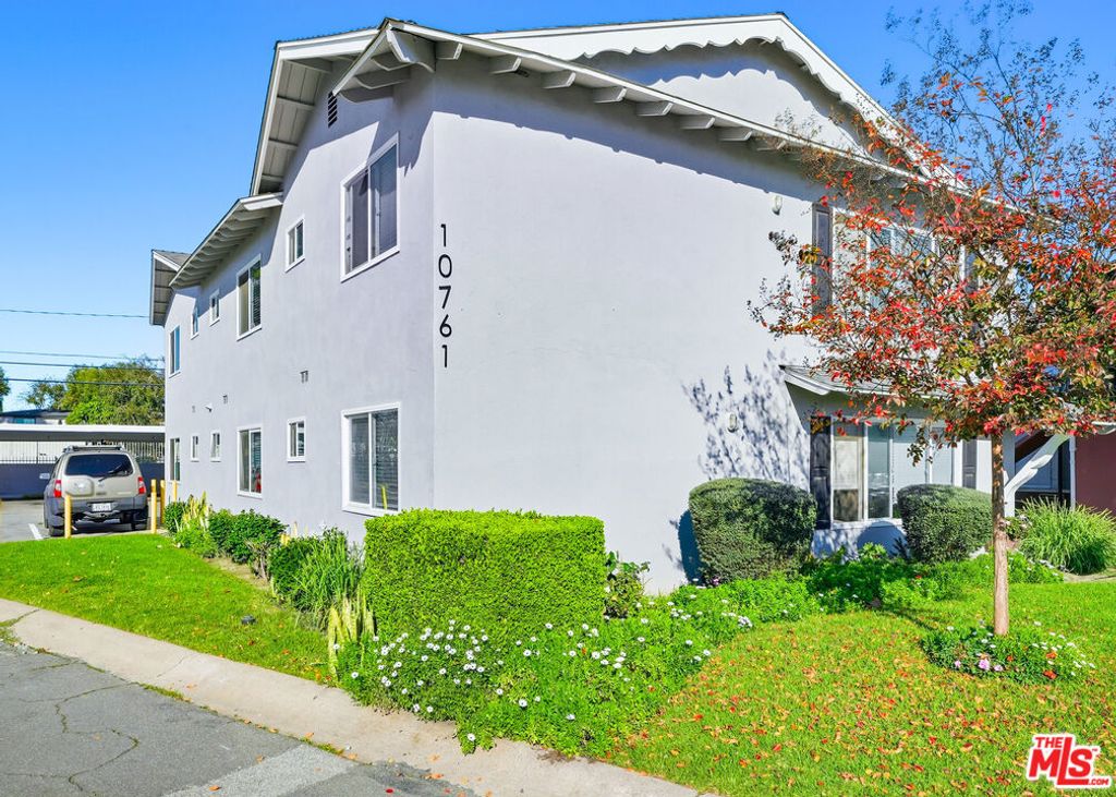 Photo of 10761 Palma Vista Avenue #6, Garden Grove, CA 92840 (MLS # 26643905)