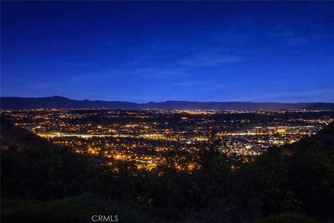 Photo of 12 Saint Croix, Laguna Niguel, CA 92677 (MLS # OC26066989)