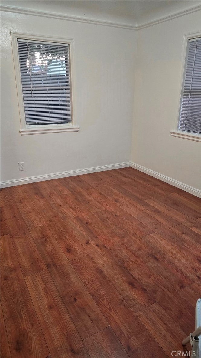 4826 E 60th
