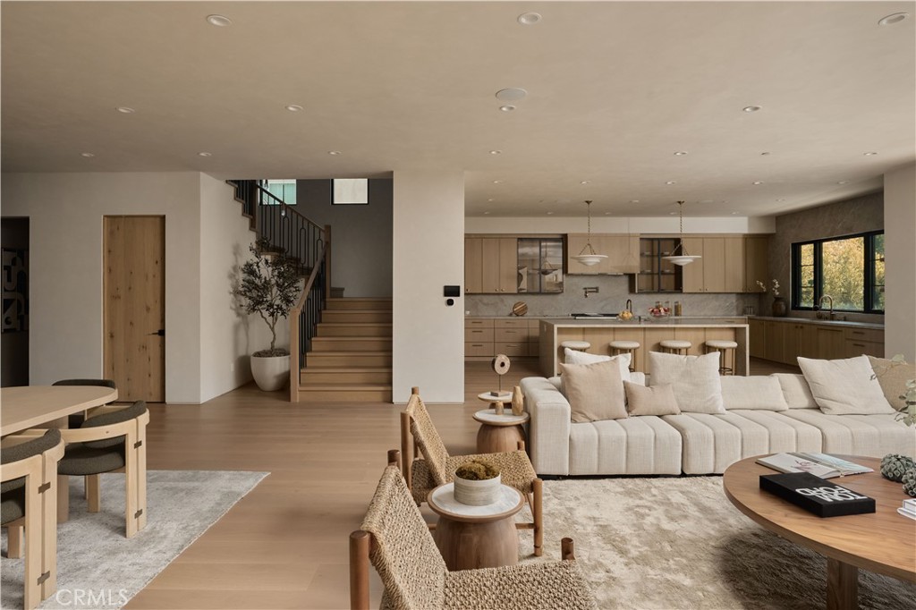 13024 Bloomfield Street