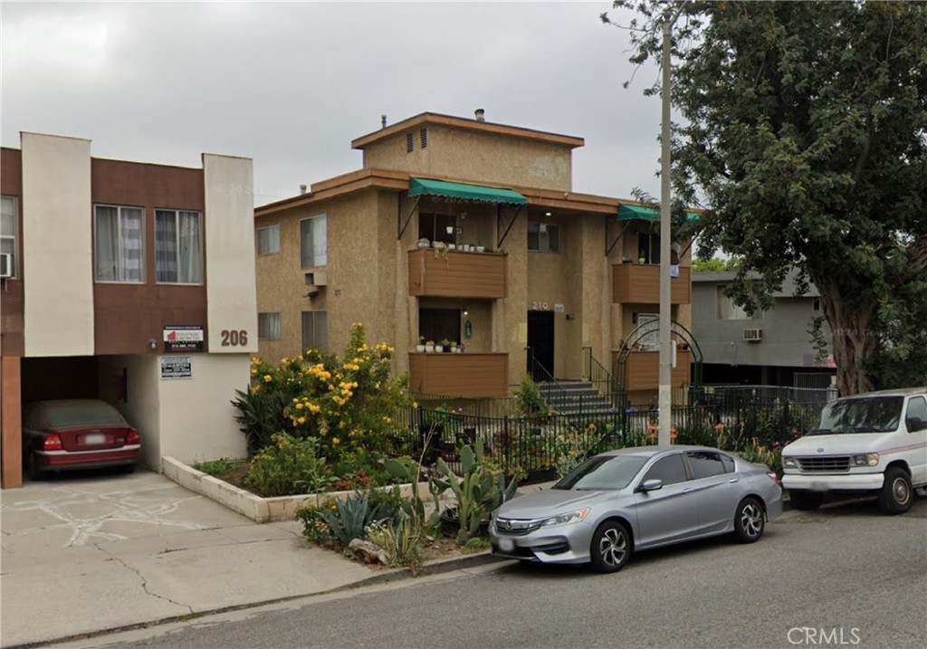 Properties 1 210 S Commonwealth Avenue