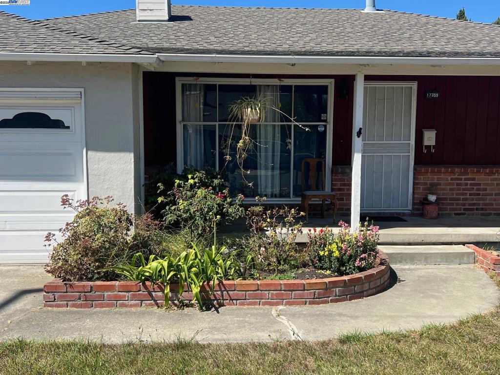 17359 Via Del Rey