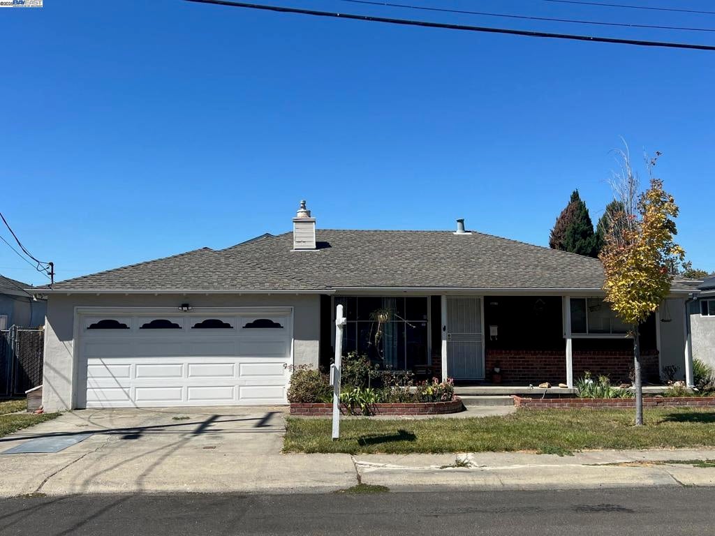 17359 Via Del Rey