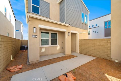 108 Tiffin Irvine CA 92618