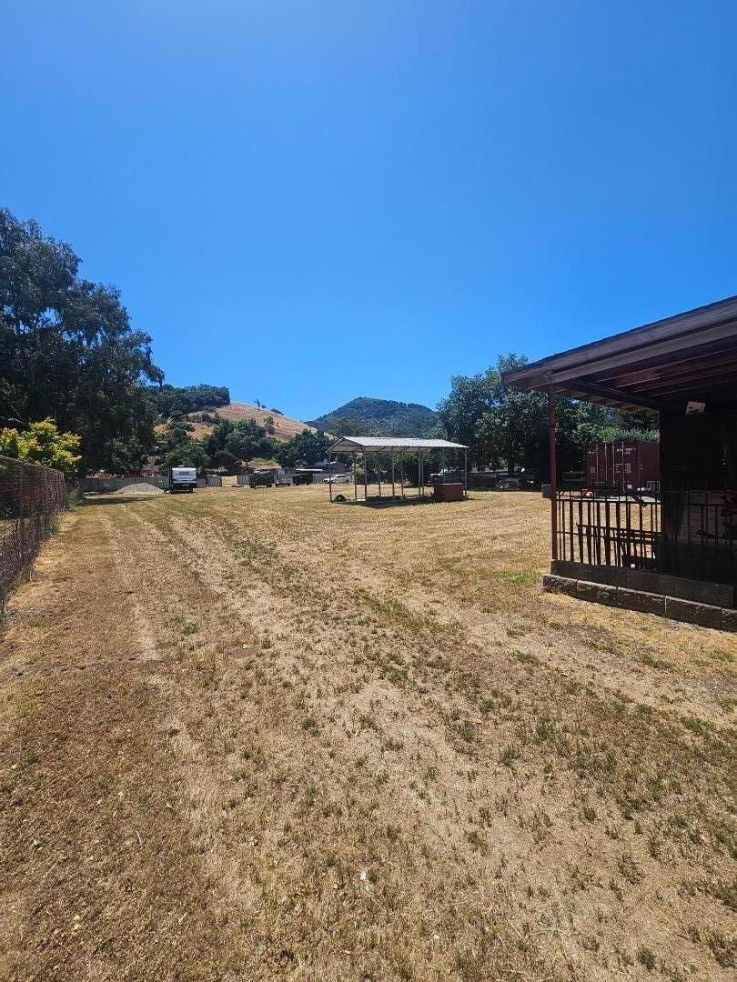 940 Llagas Road