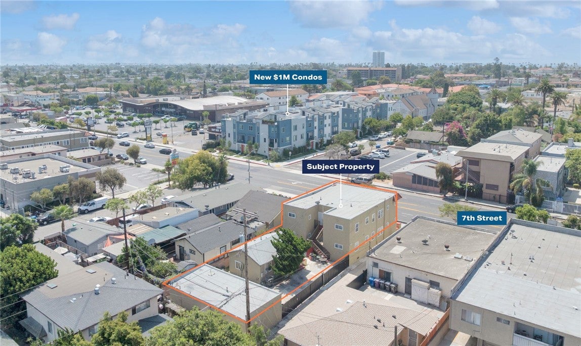 2123 E 7th