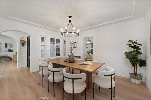 3905 Roxton Avenue Los Angeles CA 90008