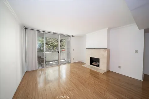 5325 Newcastle Ave Unit 108, Encino, CA 91316 - MLS#: SR25237929