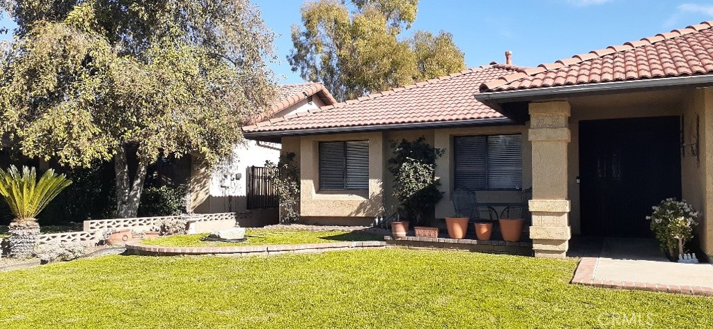 1484 Pepper Tree Drive