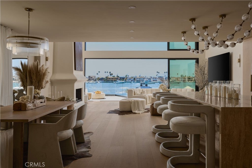 809 Via Lido Soud