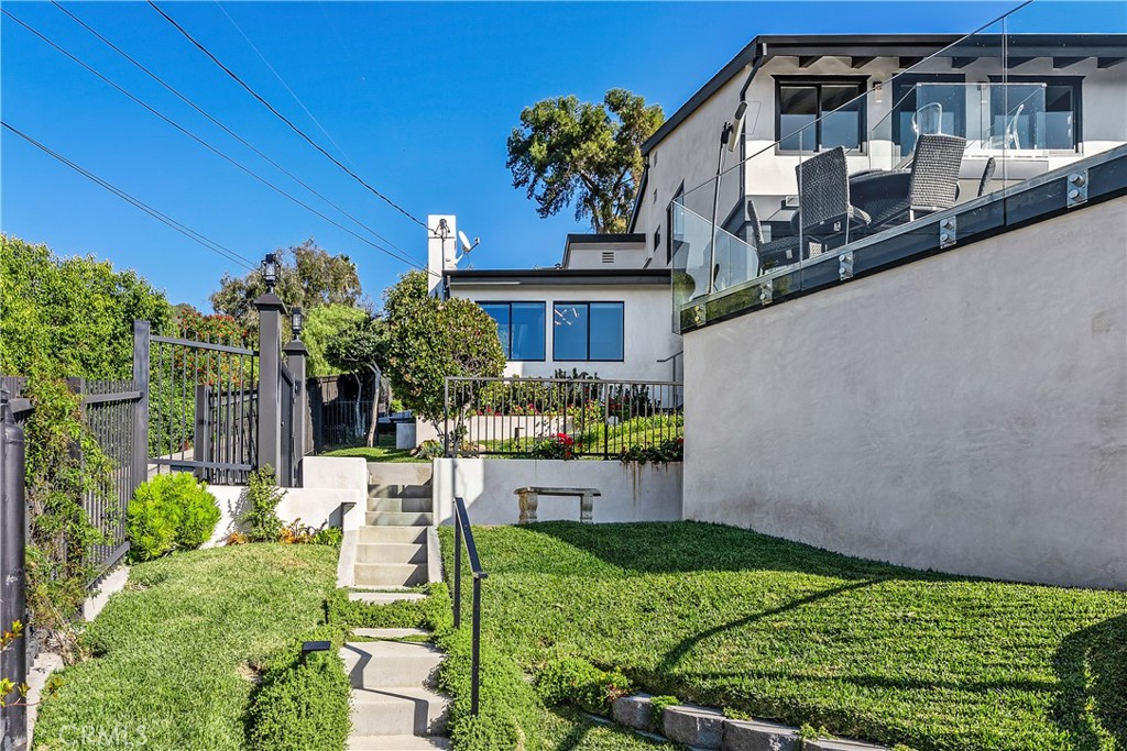 31502 Mar Vista, Laguna Beach CA 92651 - Photo 7